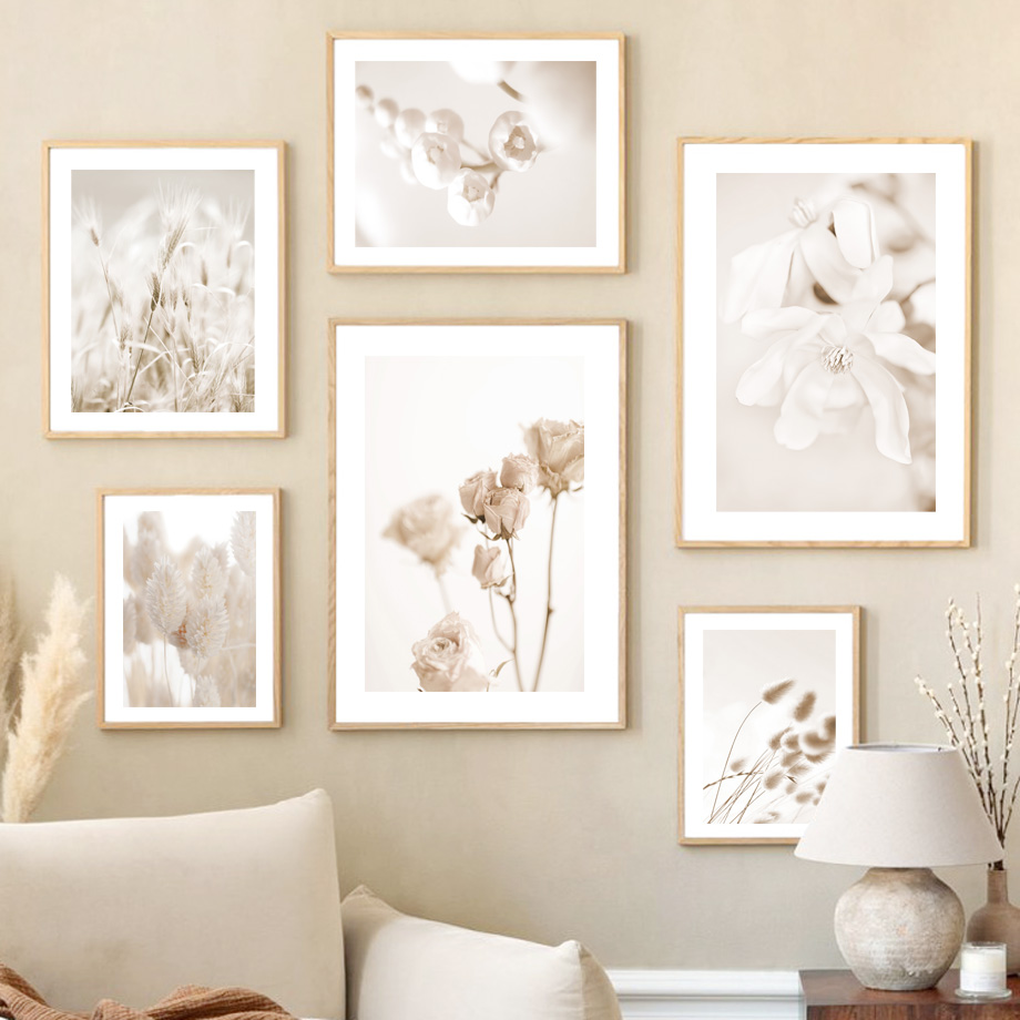 Orchard Sprayer Tractor - Beige Reed Peonia Orchidea Rosa Boho